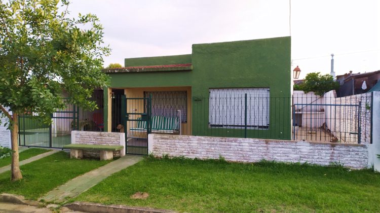 Se VENDE casa de 4 dormitorios en Paso de los Toros Ref. PTV 069