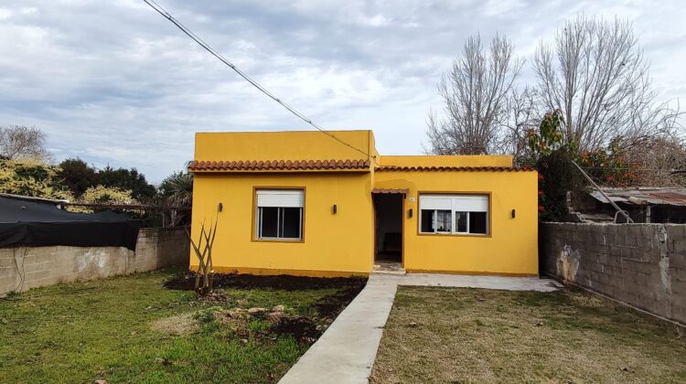 Se alquila casa de 3 dormitorios en la ciudad de Paso de los Toros Ref. TPV 291