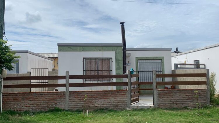 Se VENDE casa de 3 dormitorios en ciudad de Tacuarembo